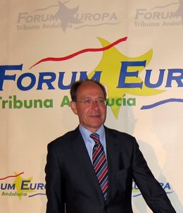El Consejero De Medio Ambiente, José Juan Díaz Trillo, En El Forum Europa