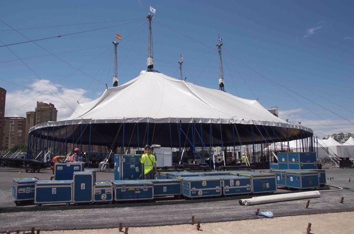 Cirque Du Soleil Instala Su Carpa En Valencia