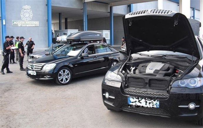 Imagen De Varios Coches De Alta Gama Incautados