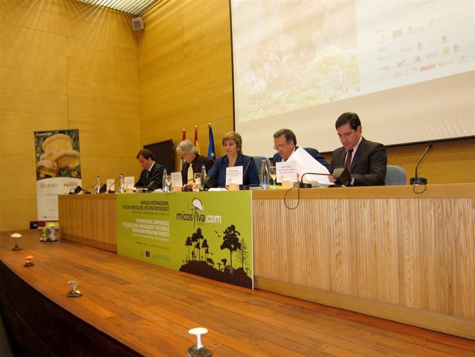 Simposio Intenacional 'Gestión Forestal Del Recurso Micológico'