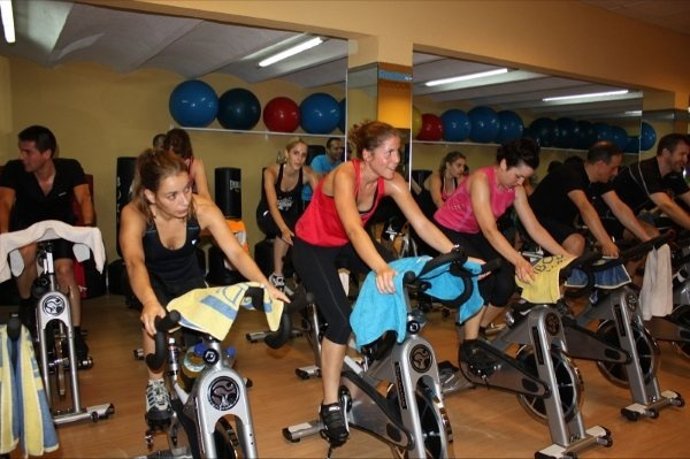 Participantes En El Maratón Solidario De Body Factory A Favor De Haití