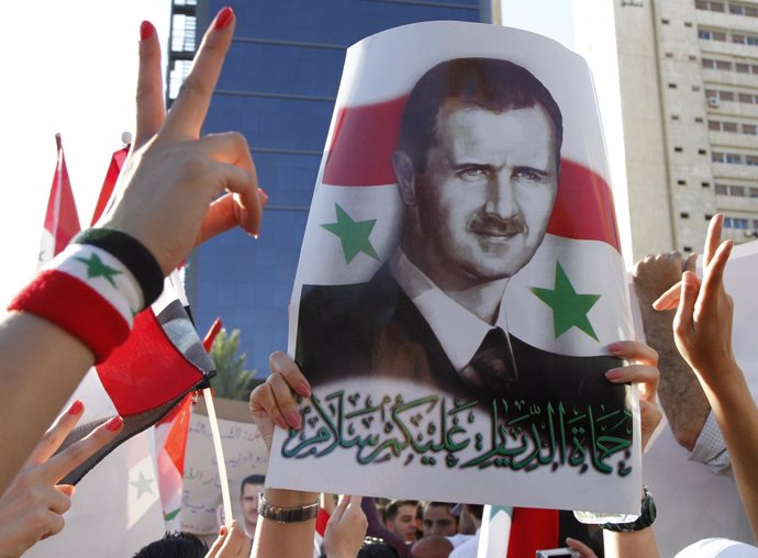 Manifestación A Favor Del Persidente Sirio Al Assad En Damasco