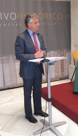 Plata Inaugura La Jornada 'Los Fondos Fabriles En Archivos Andaluces'