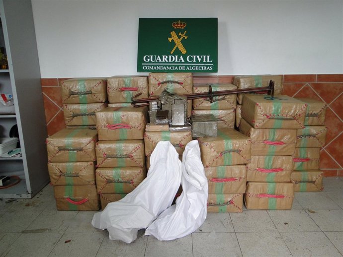 1.440 Kilos De Hachís Intervenidos Por La Guardia Civil En Algeciras