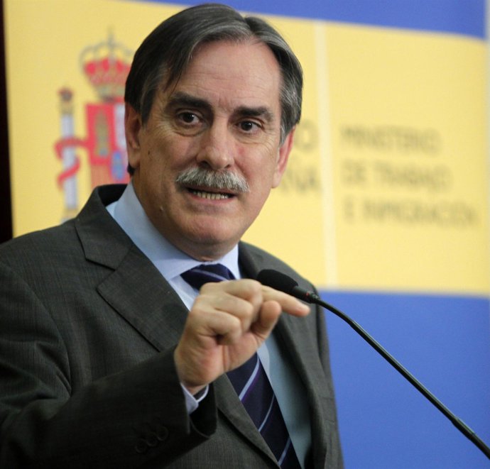 Valeriano Gómez Habla De La Negociación Colectiva