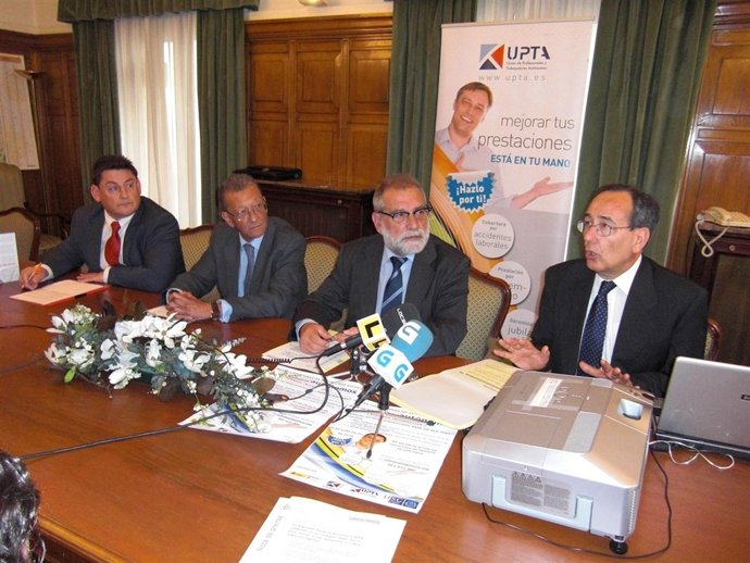 Subdelegación Del Gobierno Acoge La Presentación De La Campaña "Hazlo Por Ti" Di