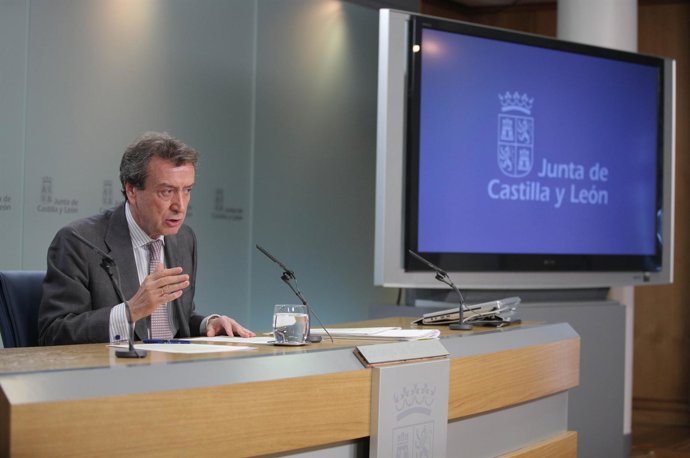 El Consejero De La Presidencia Y Portavoz, José Antonio De Santiago-Juárez.