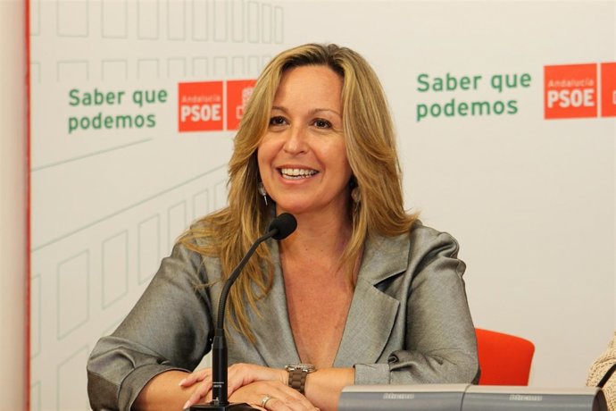 Trinidad Jiménez En Rueda De Prensa