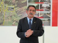 A Revilla le parece "correcto" la visita de Diego a Linares y dice que sería un "mendrugo" si no le hubiese recibido