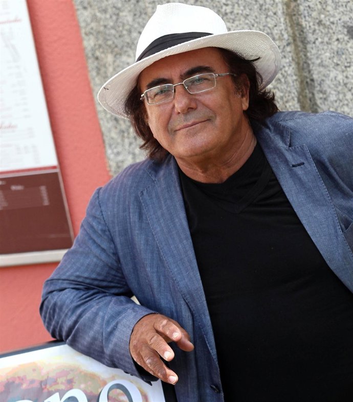 El Cantante Albano