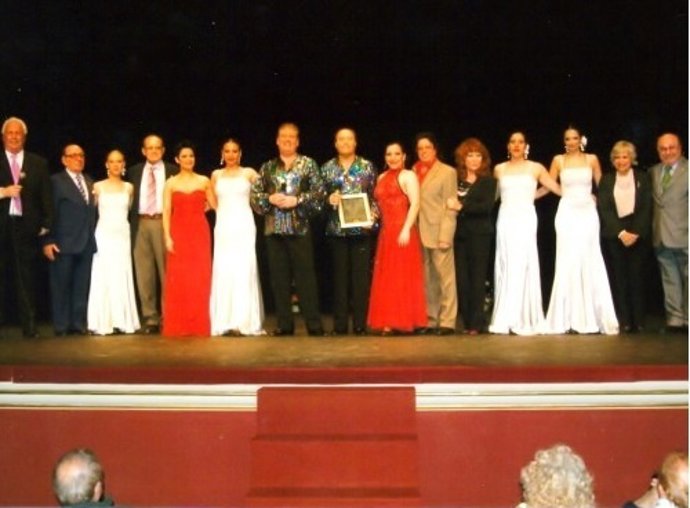 Una  Gala De La Casa Del Artista