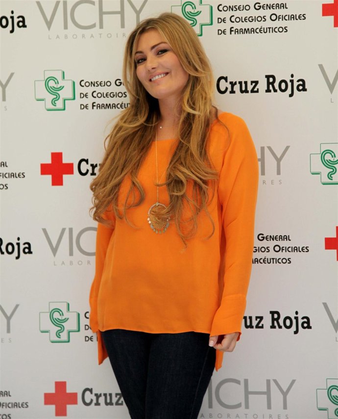 Posado De Amaia Montero 