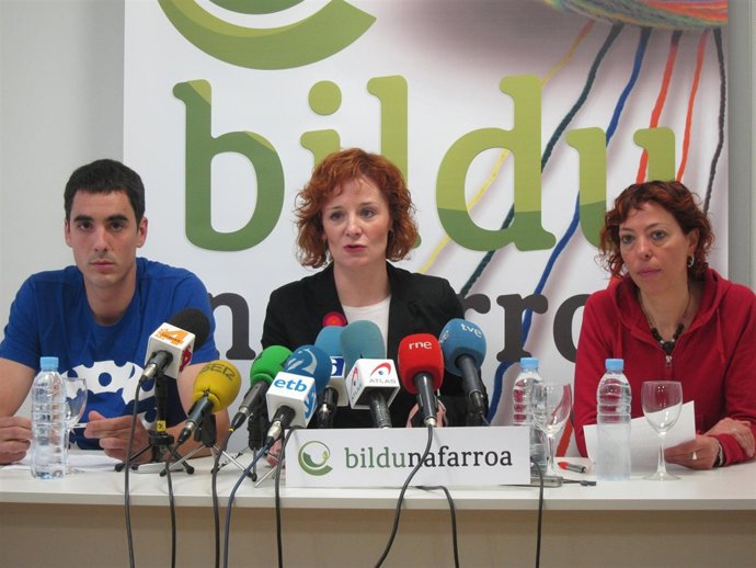 Peio Martínez De Eulate, Eva Aranguren Y Arantza Oskoz.