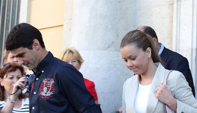 Campanario Y Jesulín Abandonan La Audiencia Tras Finalizar La Operación Karlos