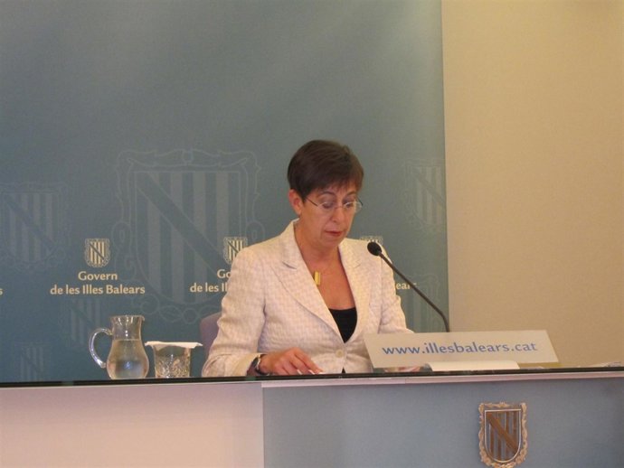Joana Barceló Durante El Consell Degovern