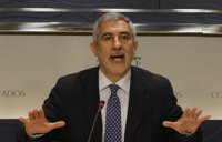 Llamazares dice que "en Valencia buscan el perdón de los pecados pero tienen que responder a la justicia"