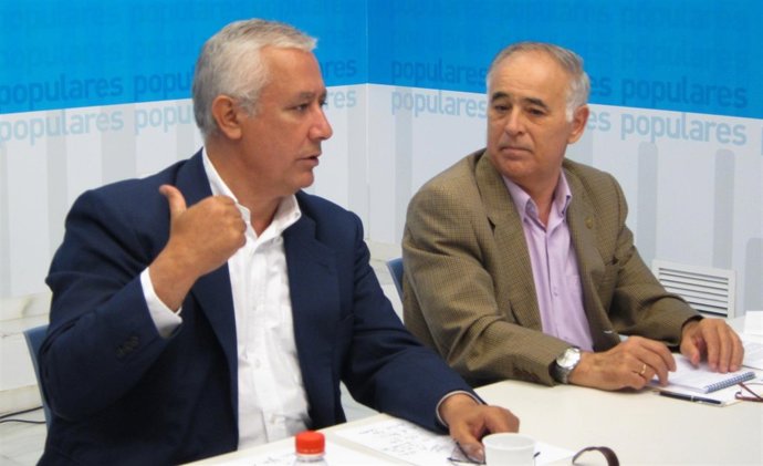Javier Arenas Y Rafael Hurtado, Hoy En Una Reunión