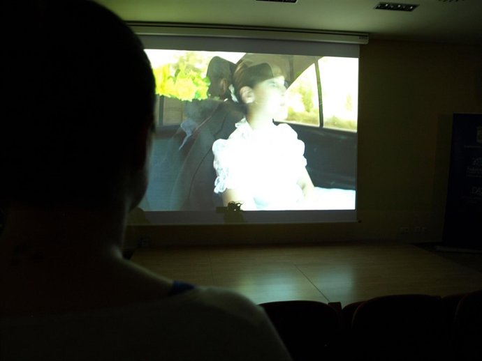 Proyección De Un Corto    