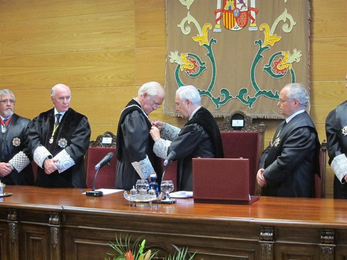 Imposición De La Cruz De Honor De San Raimundo De Peñafort