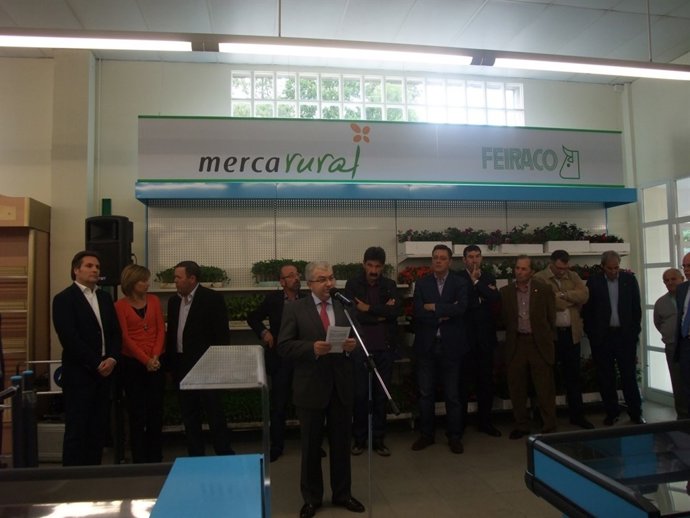 Presentación De La Primera Tienda Agraria De Feiraco