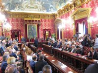 Gallardón, reelegido 231º alcalde de Madrid con los votos de los 31 ediles del PP, que mantiene su mayoría absoluta