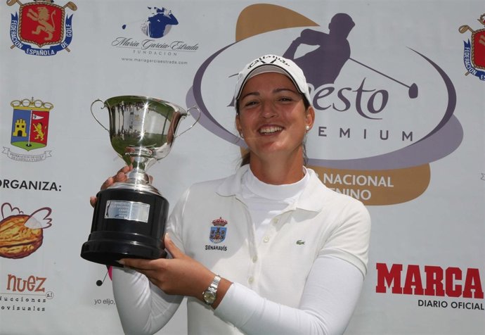 Laura Cabanillas, Campeona