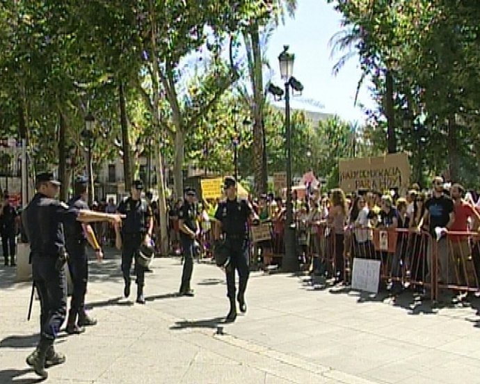 Indignados Este Sábado En Sevilla