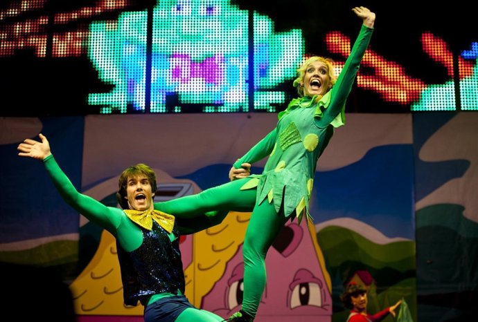 Un Momento Del Espectáculo De Cantajuego