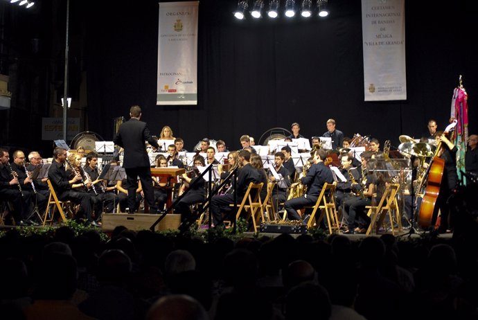 Banda De Música En Aranda De Duero (Burgos)