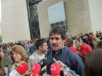 EA advierte que entre los pasos "imprescindibles" para la normalización política está todo lo relacionado con los presos