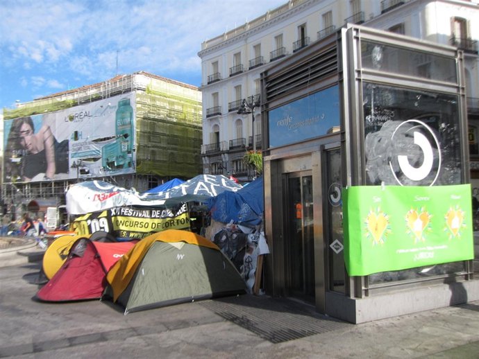 Sol Tras El Final De La Acampada