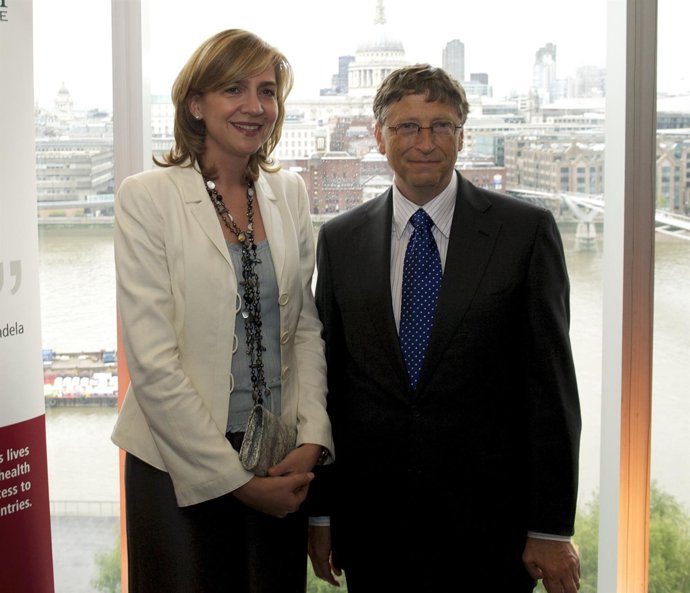 La Infanta Doña Elena Y Bill Gates