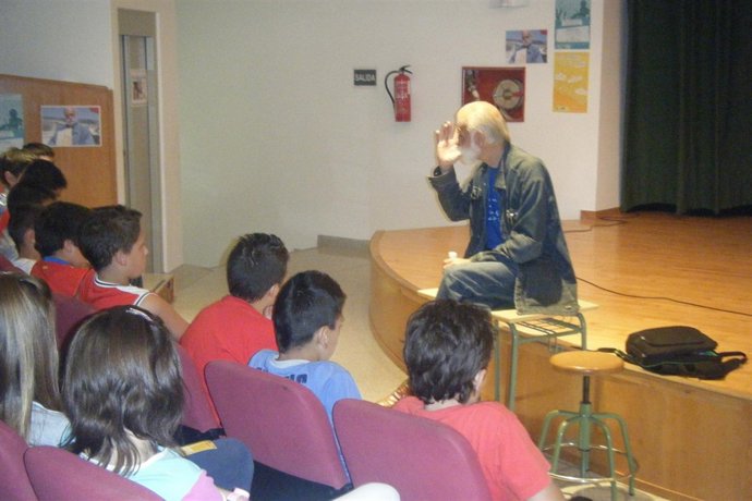 Encuentro Con Gonzalo Moure