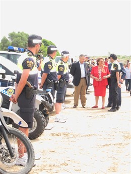 Barberá, Saludando Al Dispositivo Para La Albufera
