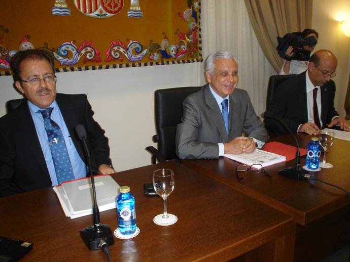 El Subdelegado Del Gobierno Central En Málaga, Hilario López Luna