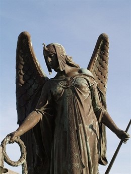 Panteón De La Familia Del Sel