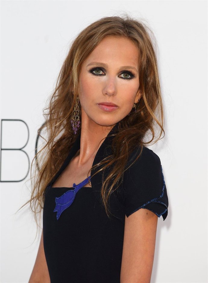 Allegra Versace, Hija De La Diseñadora Donatella 