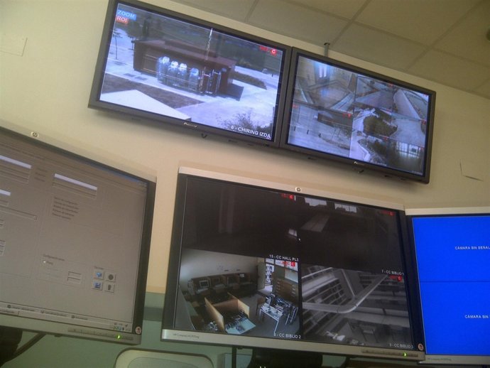 Pantallas De Videovigilancia En Ejea