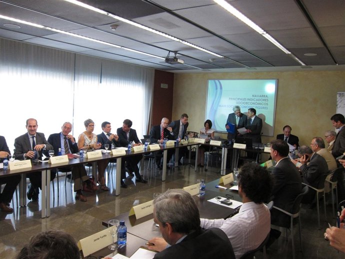 Reunión En La CEN Con El Grupo De Estados Americanos En Europa.