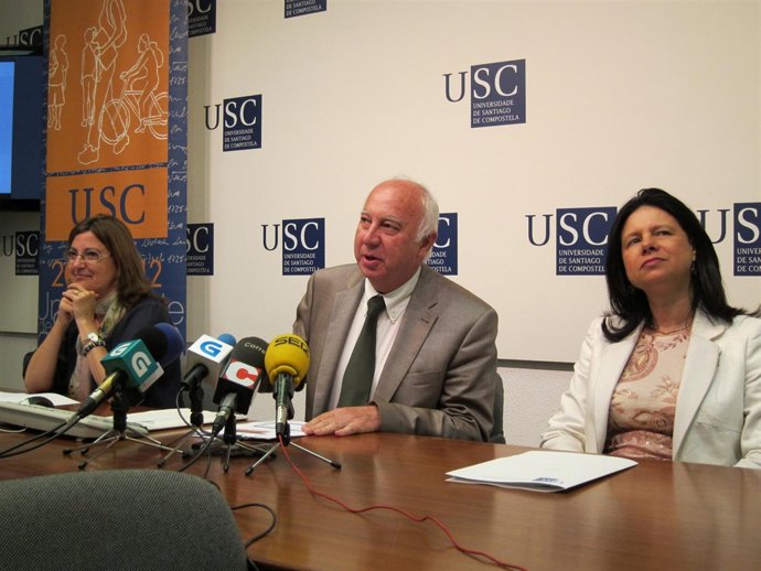 Presentación  De La Oferta De Títulos De La USC Para El Curso 2011-12.