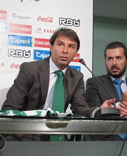 Vlada Stosic, En Rueda De Prensa