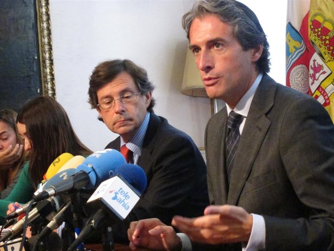 De La Serna Informa De La Reunión Con PSOE Y PRC