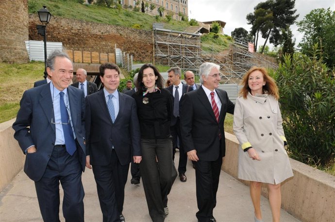 González Sinde, Barreda Y García Page, Durante La Visita A Las Obras De La Mural