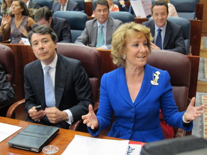 Esperanza Aguirre Junto A Ignacio González