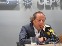 Mirones califica de "difamatorio" e "injurioso" el contenido de la carta que pide su dimisión