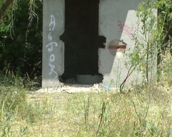 Pozo en el que fueron encontrados los niños