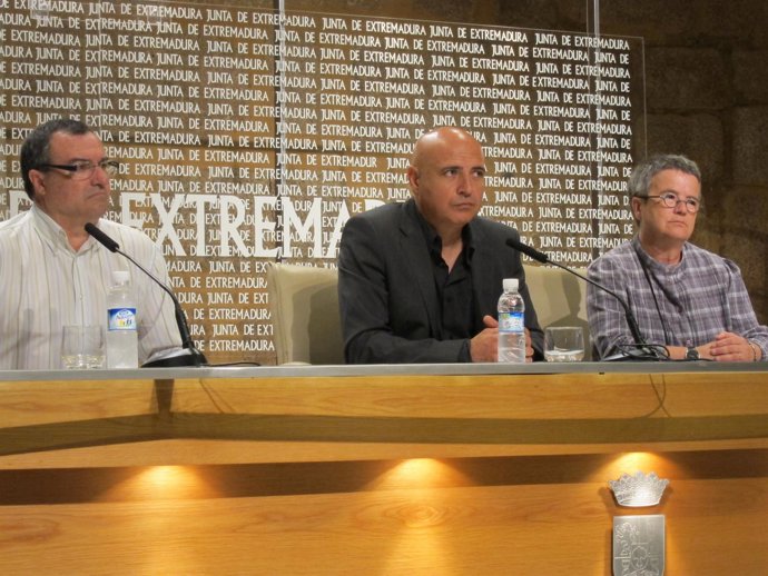 Damián Beneyto, Javier Alonso De La Torre Y Eulalia Martínez