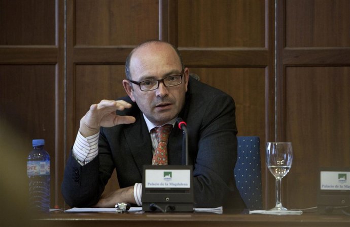 Angel Pelayo, Vicerrector De La UIMP 