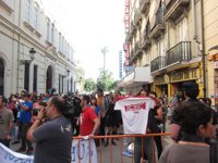 Los 'indignados' de Valencia convocan una concentración ante las Corts por la investidura de Camps