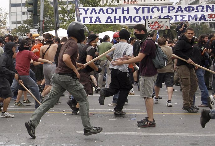 Manifestantes En Grecia